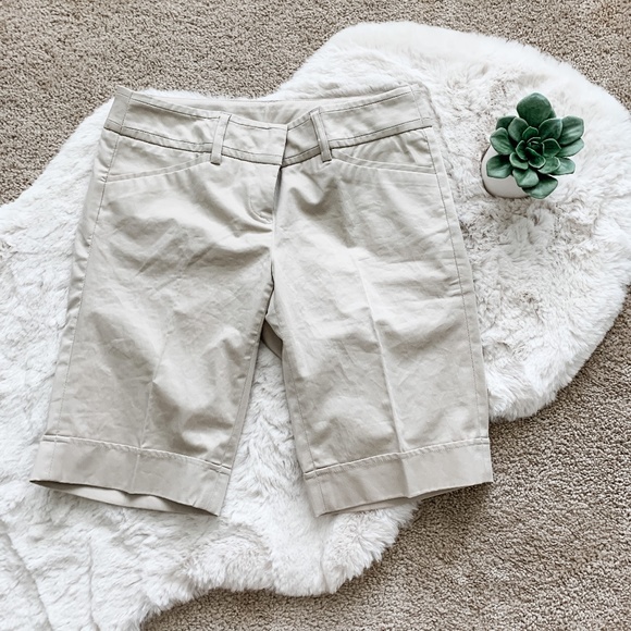 Willi Smith Khaki Bermuda Shorts Size 4 